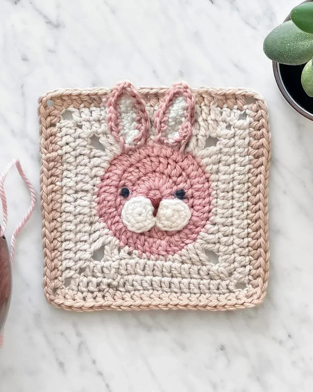 Animal Granny Squares - Crochet Patterns (incl. video)