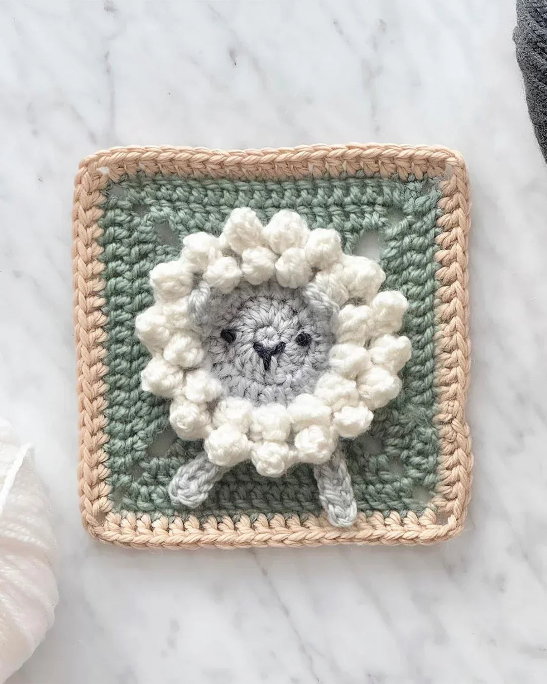 Animal Granny Squares - Crochet Patterns (incl. video)