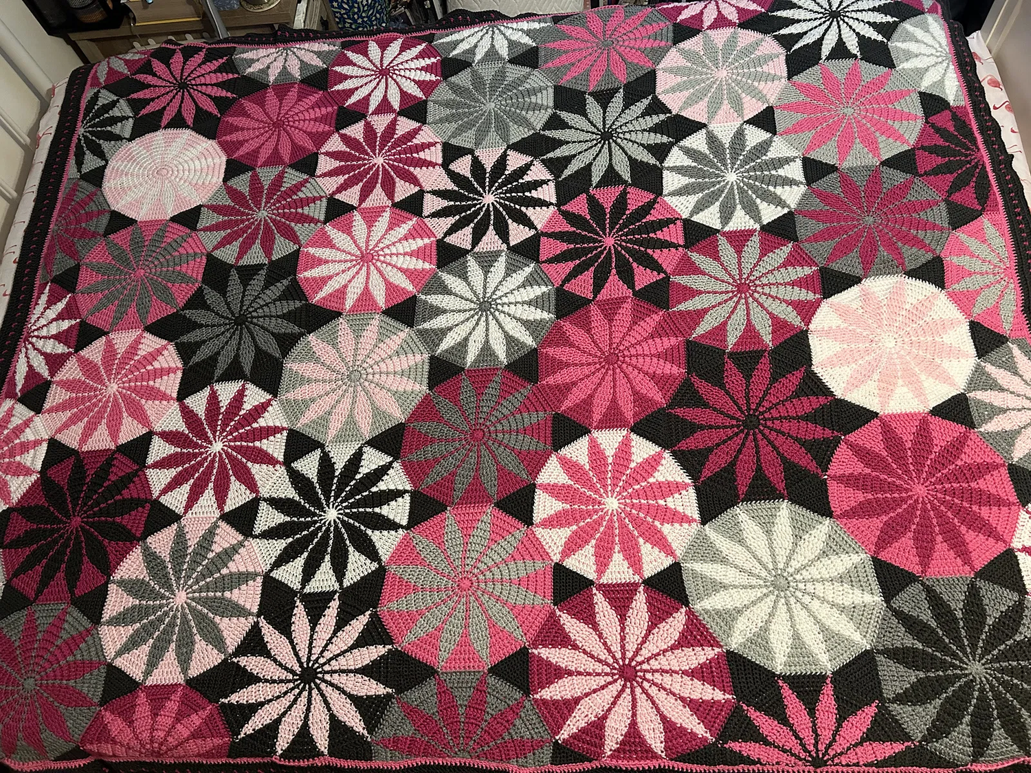 Finished crochet blanket made using a marguerite blanket crochet pattern